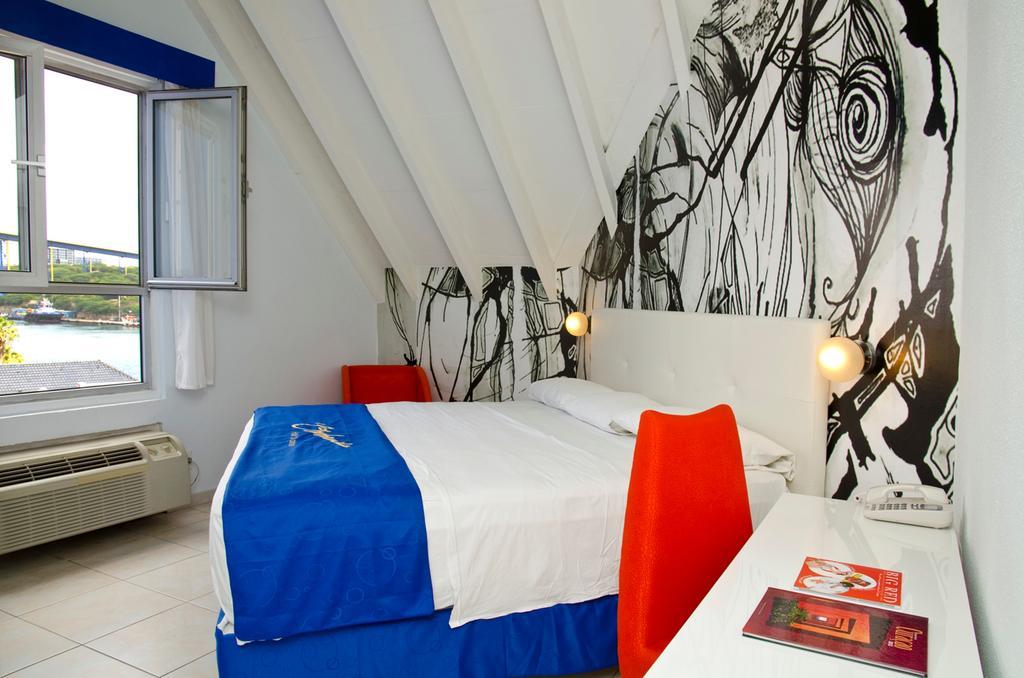 Otrobanda Hotel ウィレムスタッド エクステリア 写真
